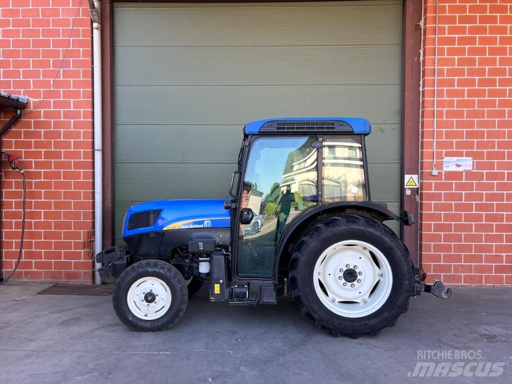 New Holland T4030F Traktori