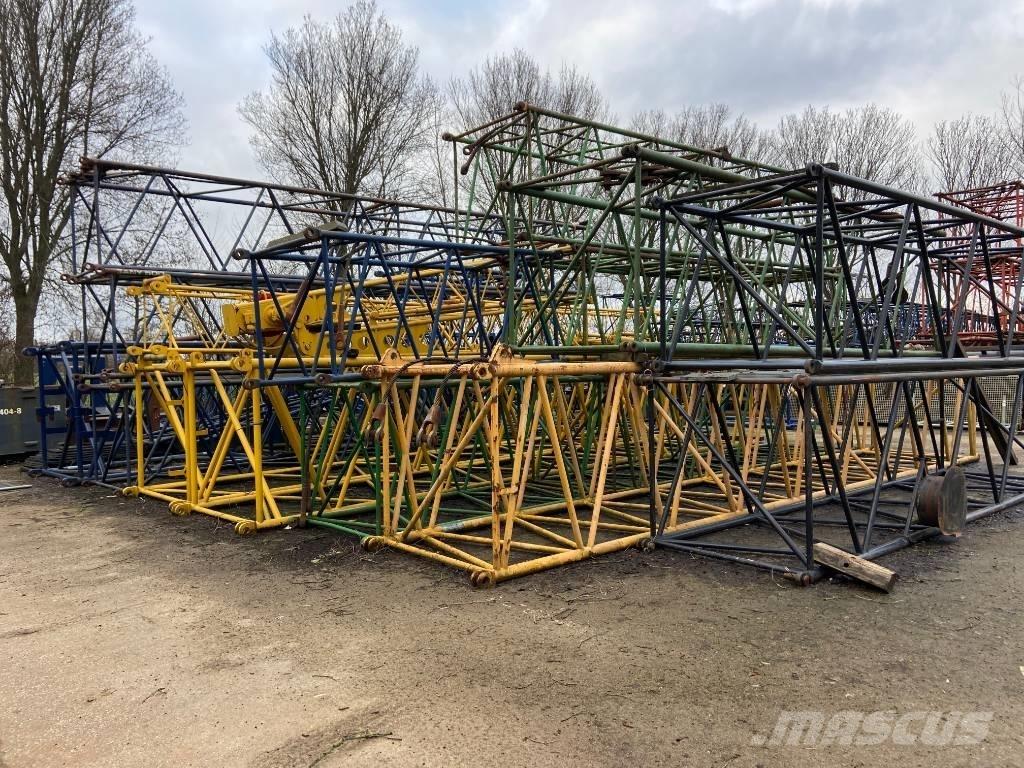  Several boom parts Delovi i oprema za kran