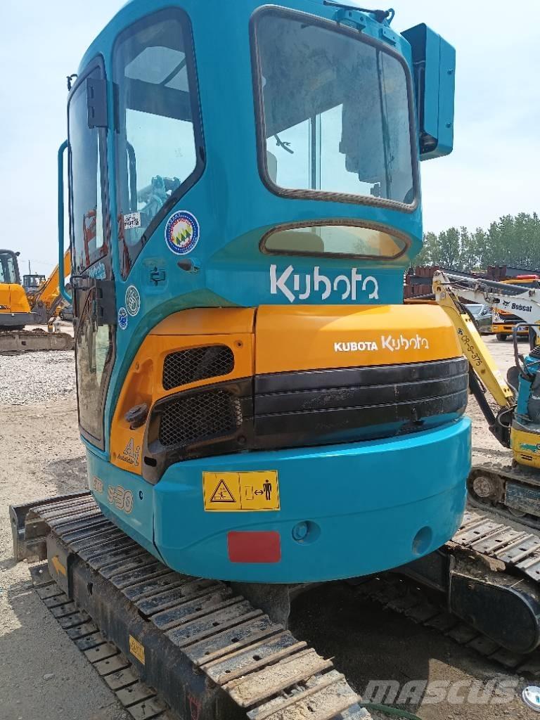 Kubota 30 Mini bageri < 7t