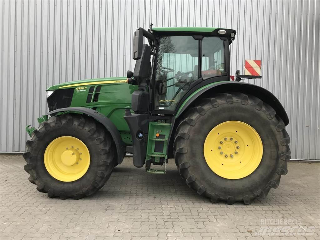 John Deere 6250R Traktori