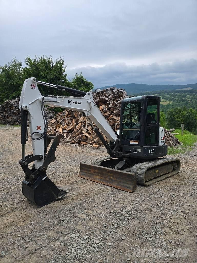 Bobcat E45 Mini bageri < 7t
