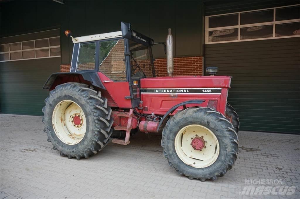 Case IH IHC 1455 Traktori