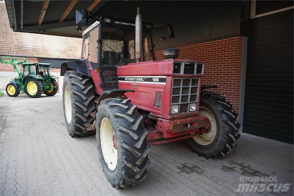 Case IH IHC 1455 Traktori