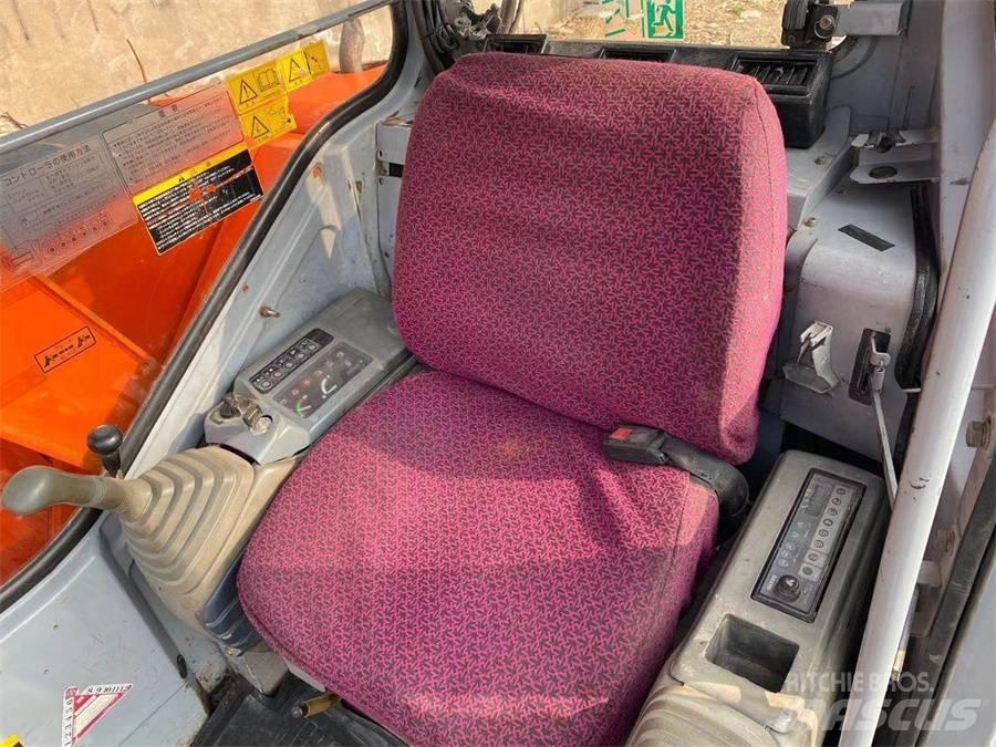 Hitachi EX75 Bageri guseničari