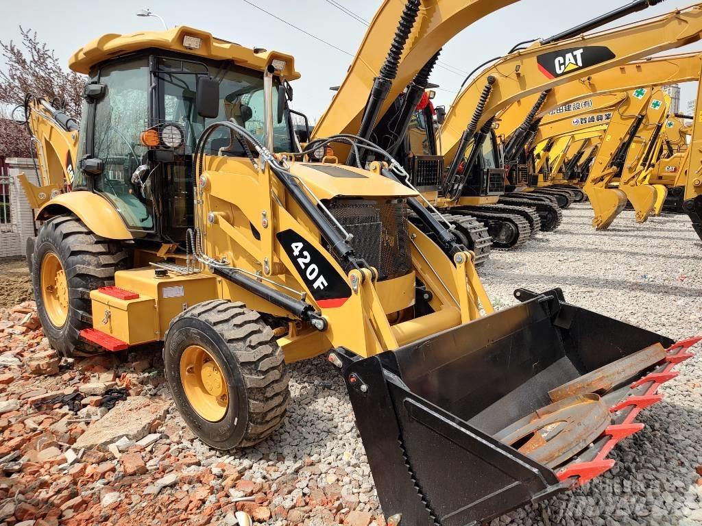 CAT 420 F Rovokopači