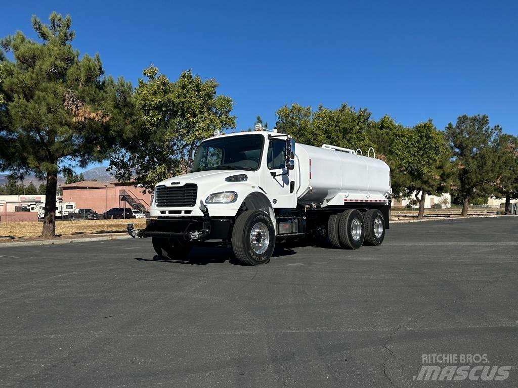 Freightliner M2 Kamioni za vodu