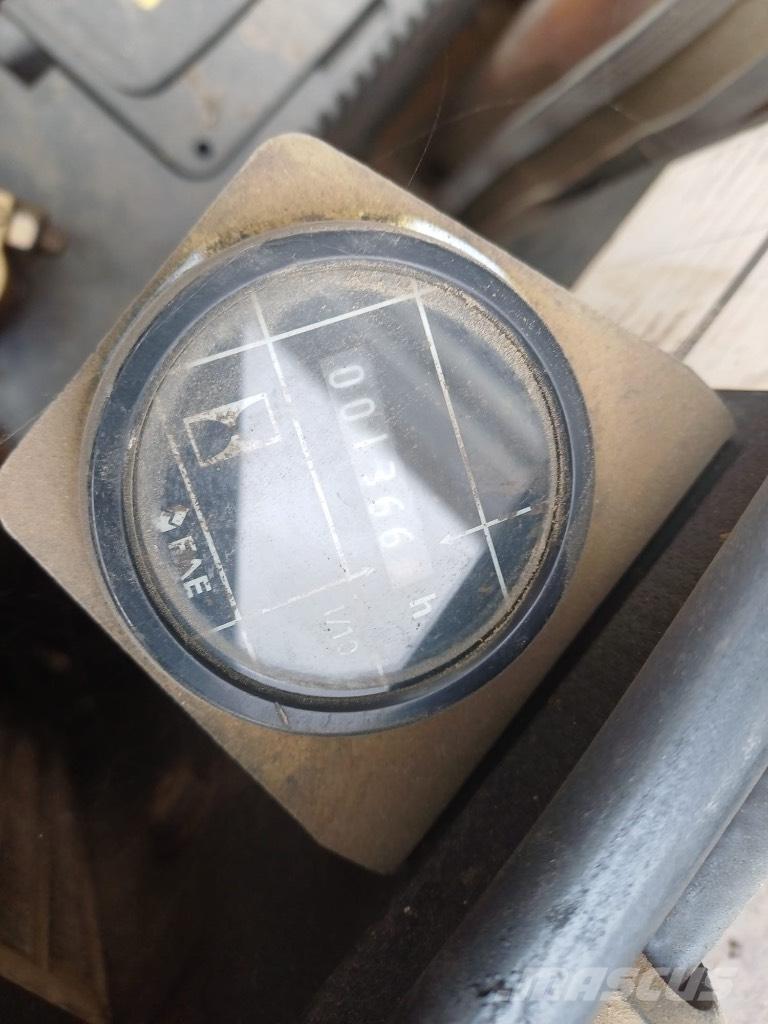 Bomag BW 120 AC-3 Valjci sa duplim bubnjem