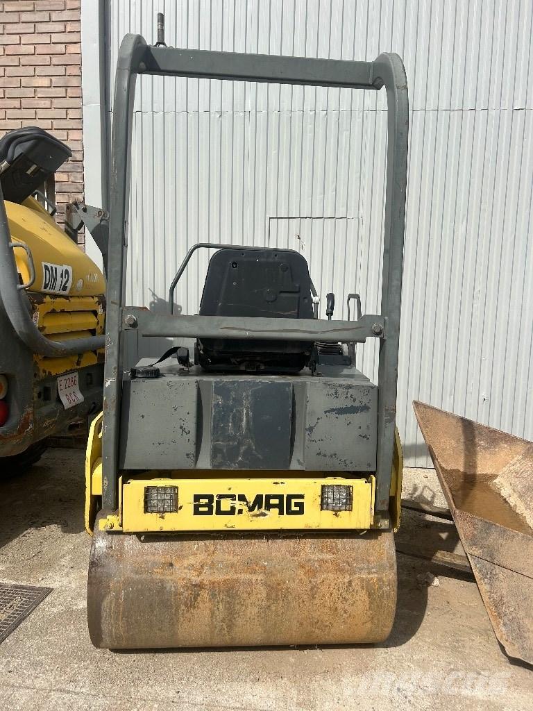 Bomag BW 120 AC-3 Valjci sa duplim bubnjem