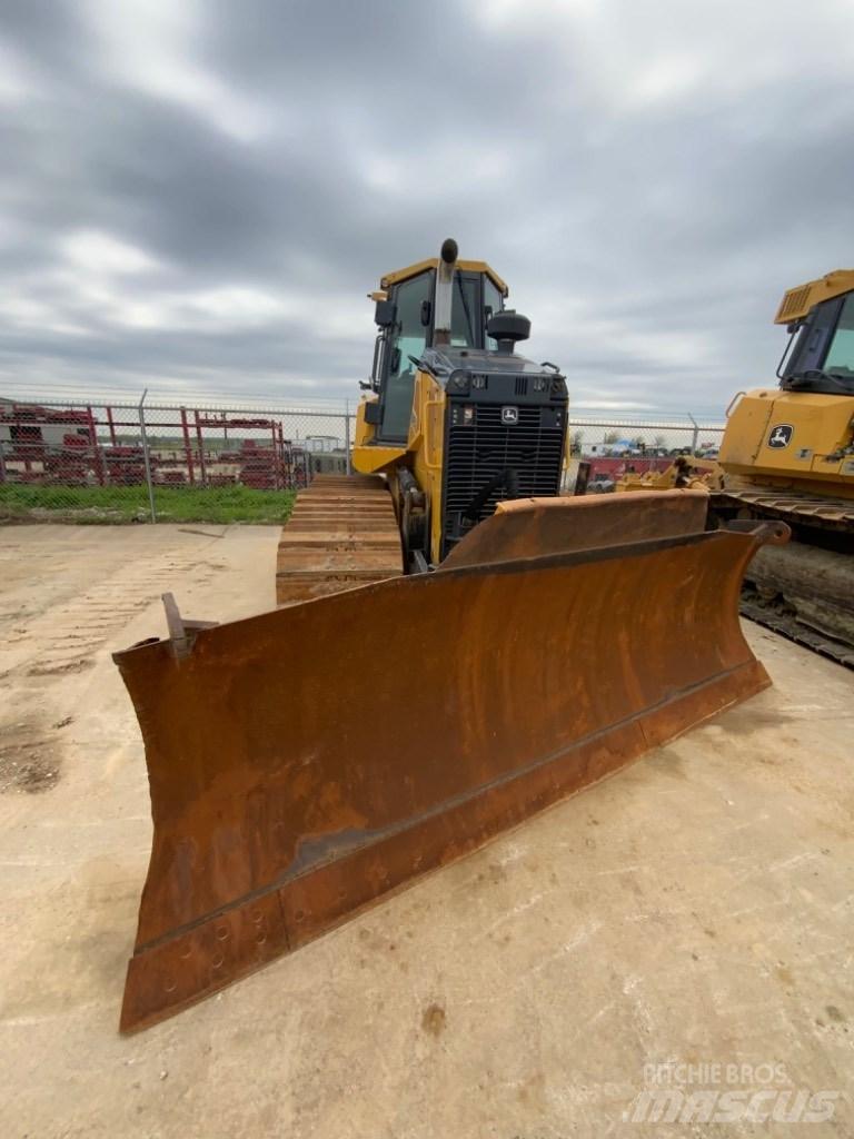 DEERE 750K Buldožeri guseničari