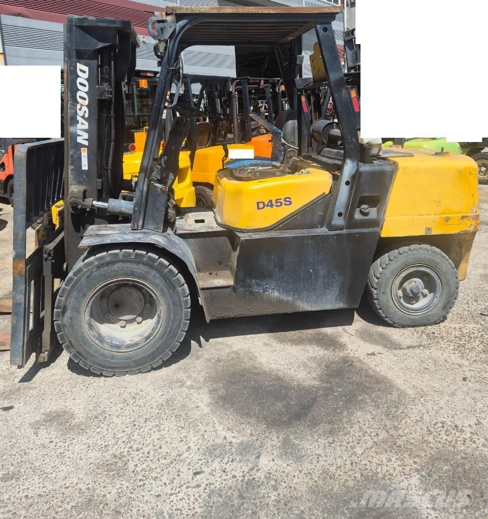 Doosan D 45 SC-9 Viljuškari - ostalo