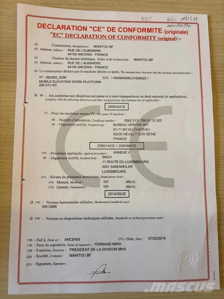 Manitou 200 ATJ Zglobne podizne platforme