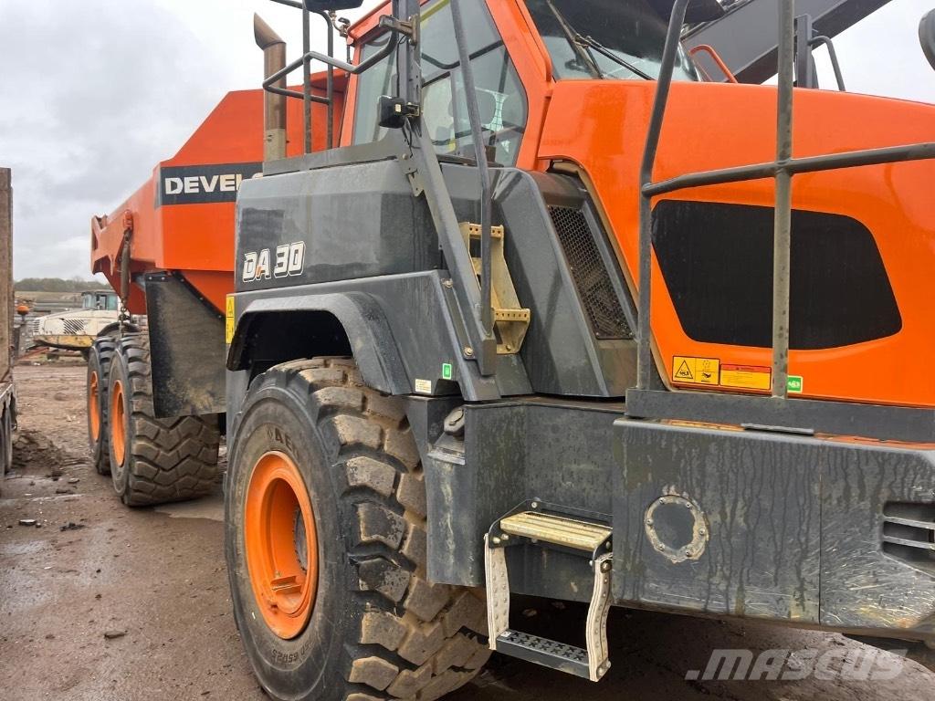 Doosan DA 30 Zglobni damperi