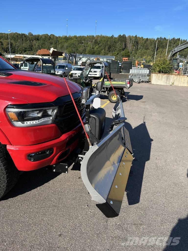 Hilltip Vikplog Snežne daske i plugovi