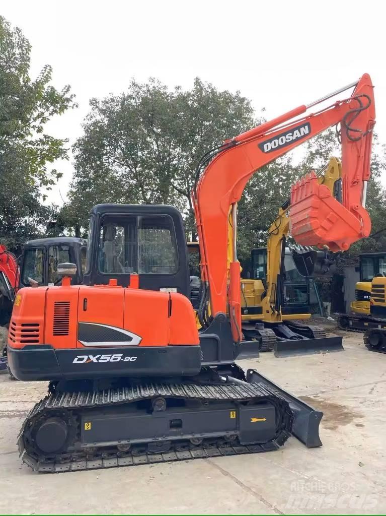 Doosan DX55-9C Bageri guseničari