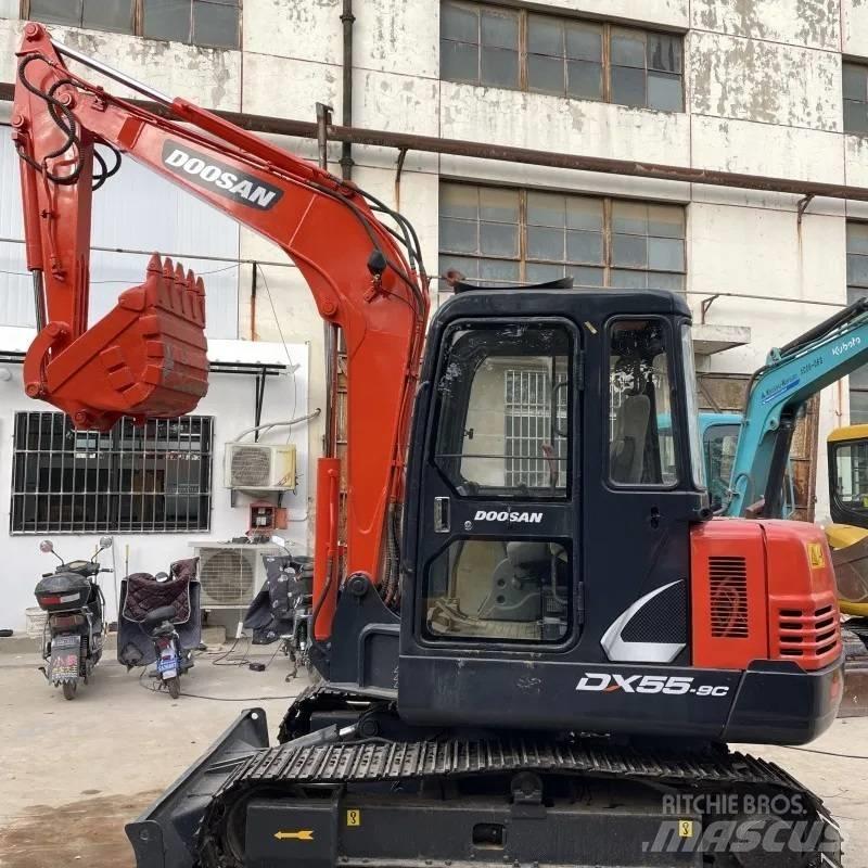 Doosan DX55-9C Bageri guseničari