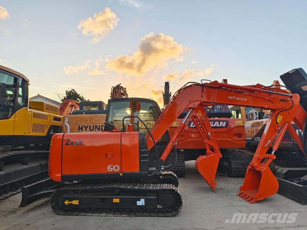 Hitachi ZX 60 Mini bageri < 7t