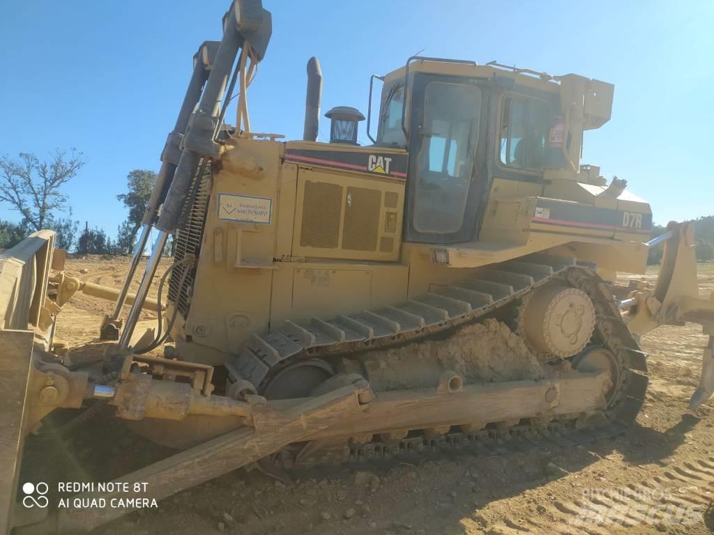 CAT D 7 R II Buldožeri guseničari