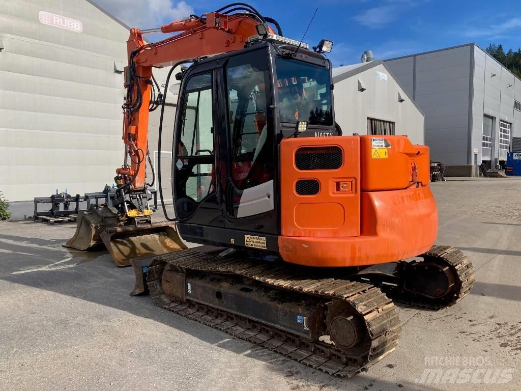 Hitachi ZX 85 US-5 Midi bageri 7t – 12t