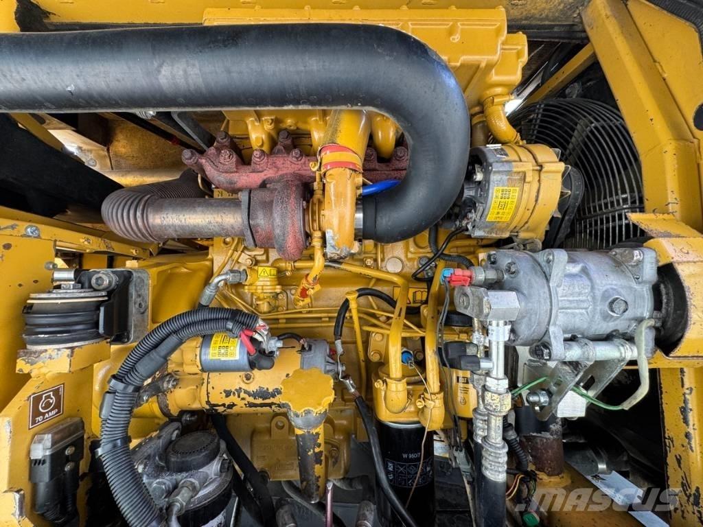 CAT M 315 Bageri točkaši