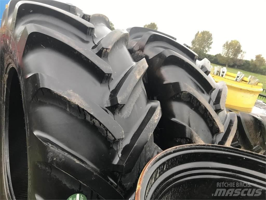Michelin 710/70R42 Gume, točkovi i felne