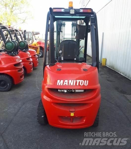 Manitou MI25D Vanterenski viljuškar