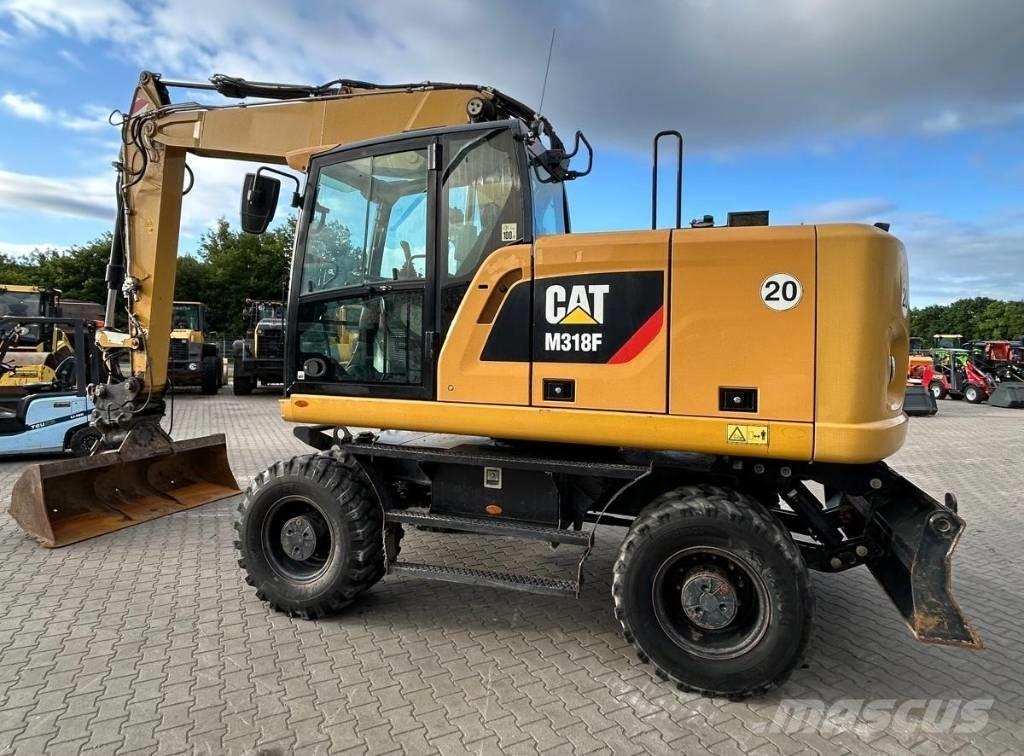 CAT M 318 F Bageri točkaši
