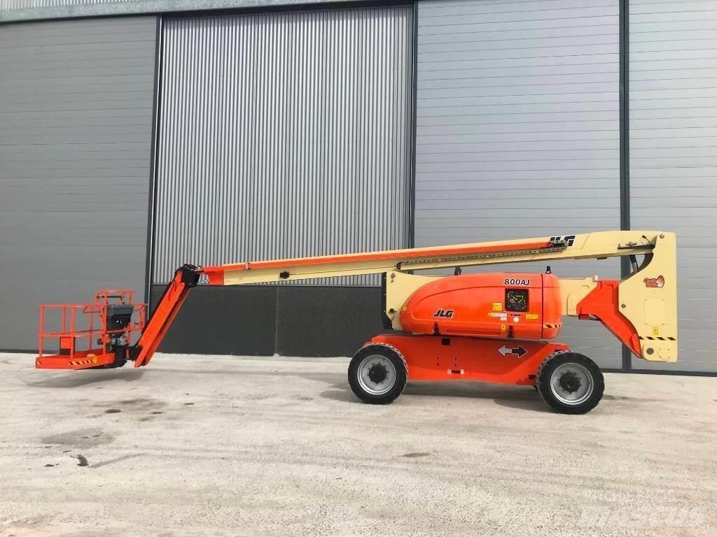 JLG 800 AJ Zglobne podizne platforme