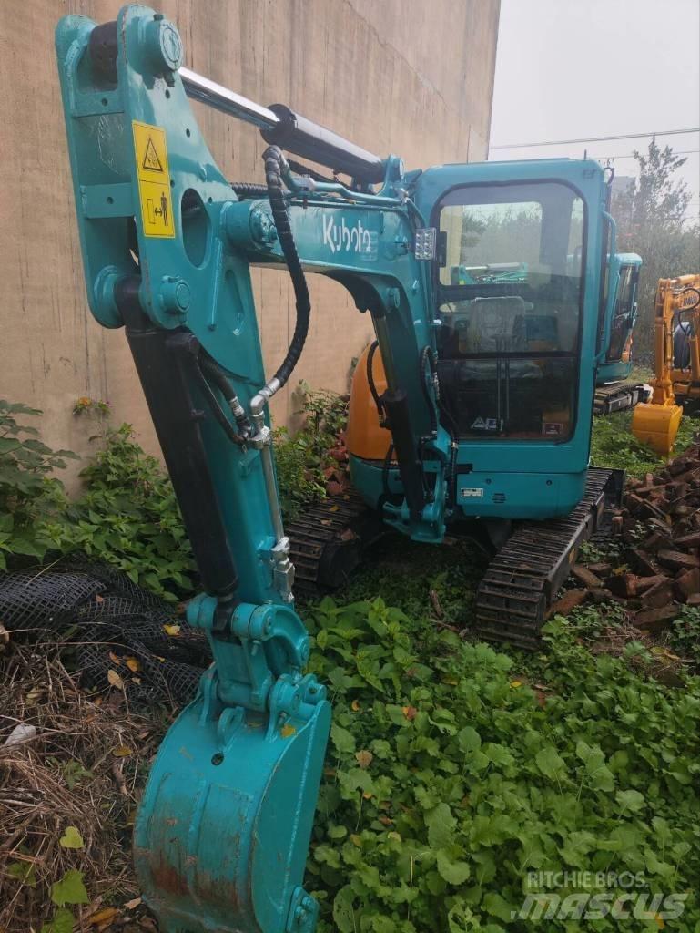 Kubota U 30 Mini bageri < 7t