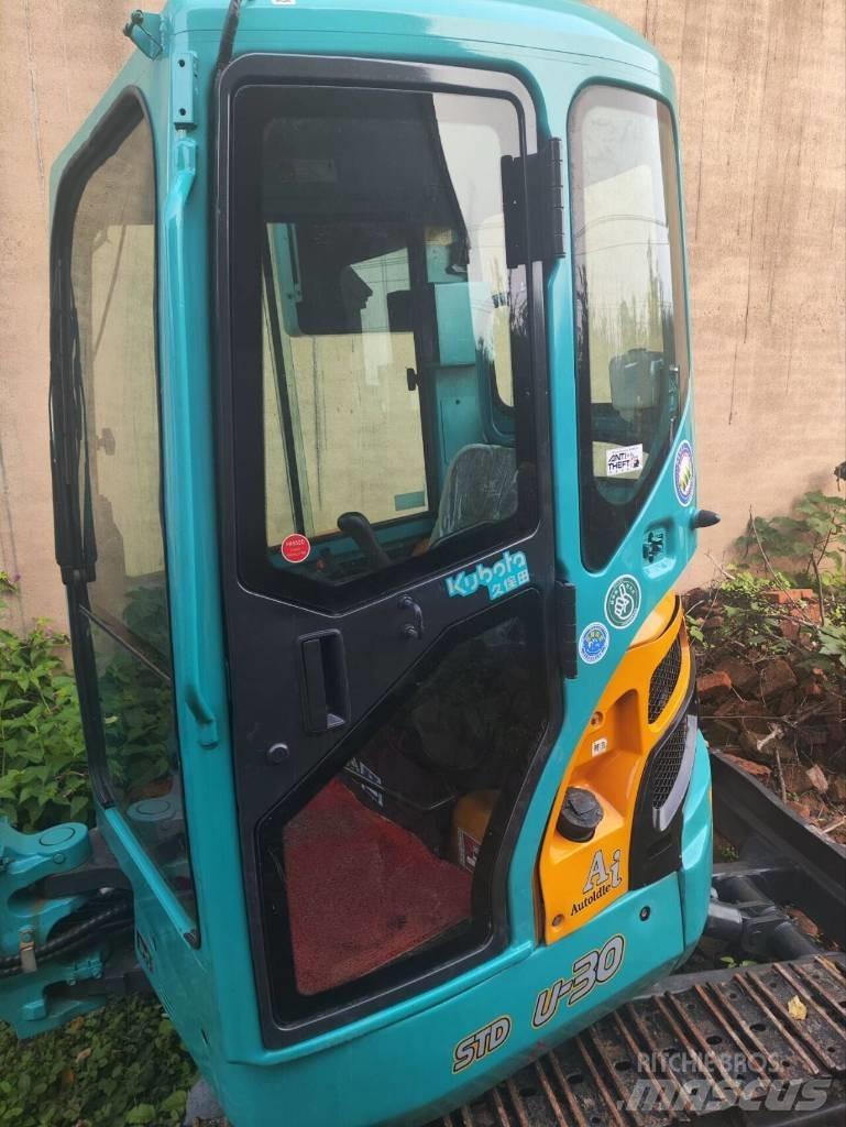 Kubota U 30 Mini bageri < 7t