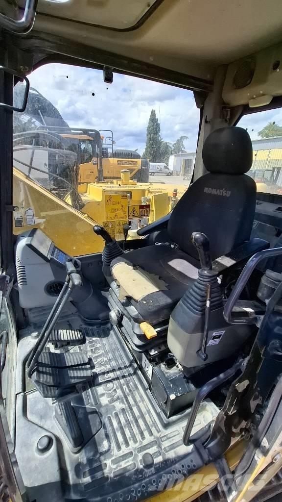 Komatsu PC 138 US-8 Bageri guseničari