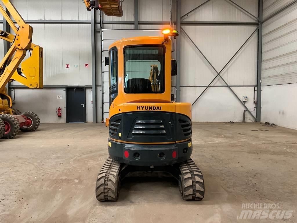 Hyundai R30 Z-9AK Mini bageri < 7t