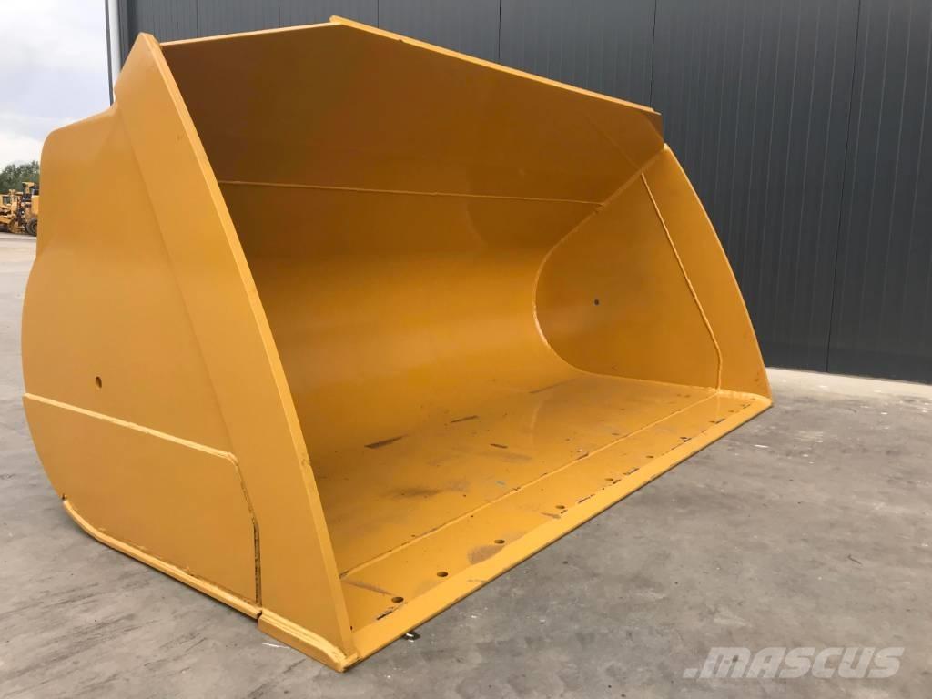 CAT 938K Kašike / Korpe