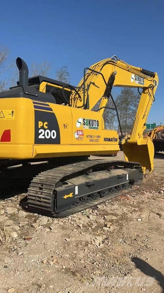 Komatsu pc200-8 Bageri guseničari