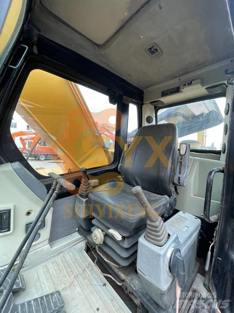 Hyundai Robex 220-7 Bageri guseničari