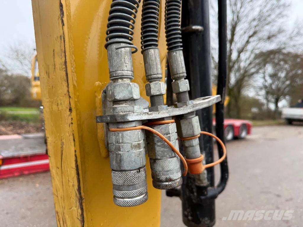 CAT 302.7D Mini bageri < 7t