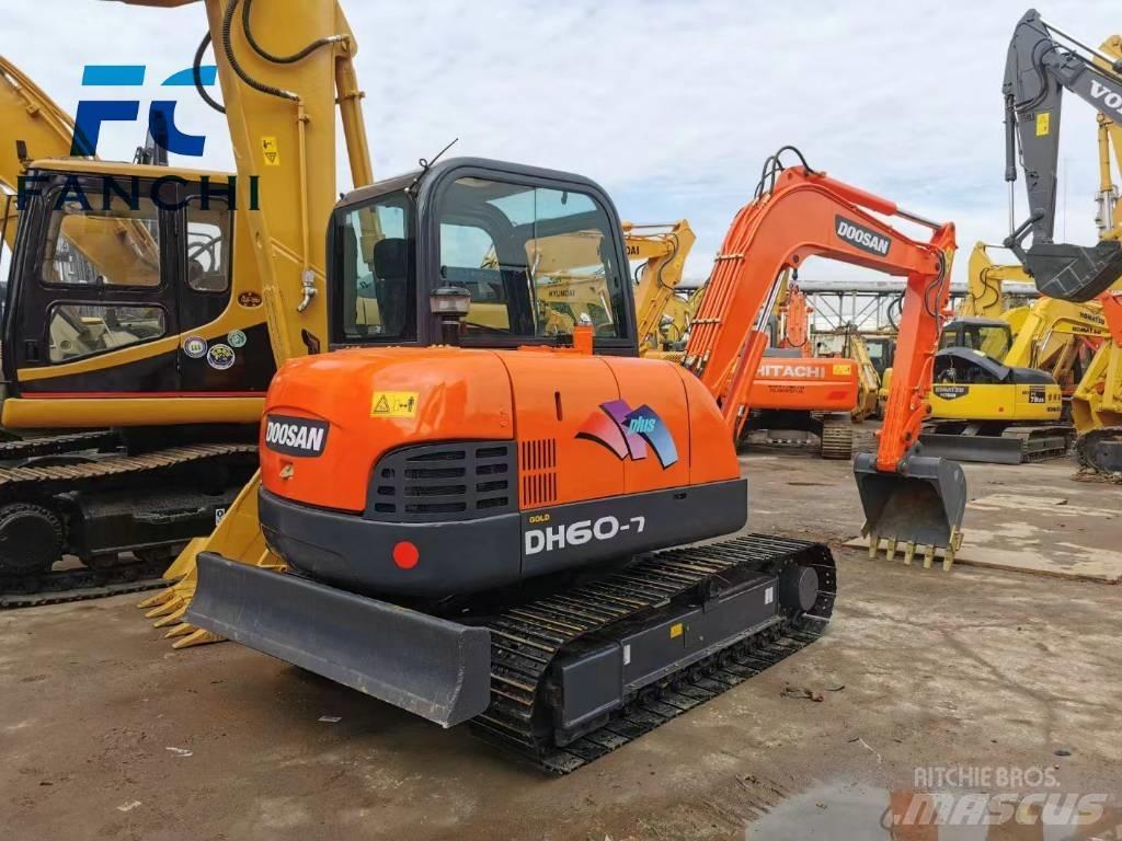 Doosan DH 60 Mini bageri < 7t