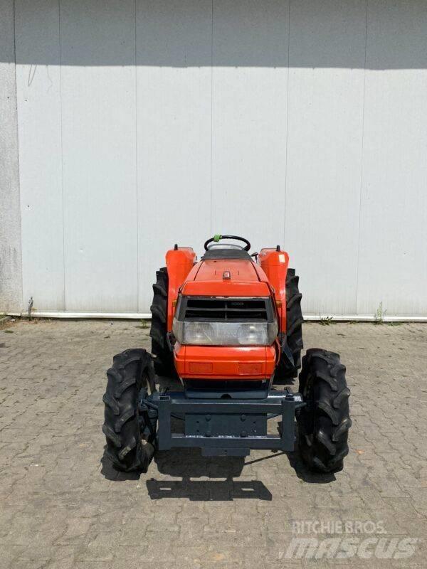 Kubota GL29 Manji traktori