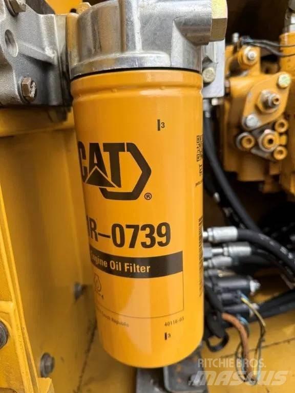CAT 323DL (320DL) Bageri guseničari