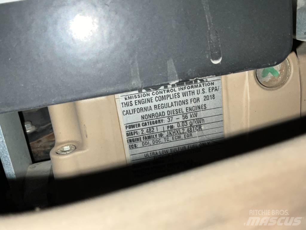 JCB 86 C-1 powertilt Midi bageri 7t – 12t