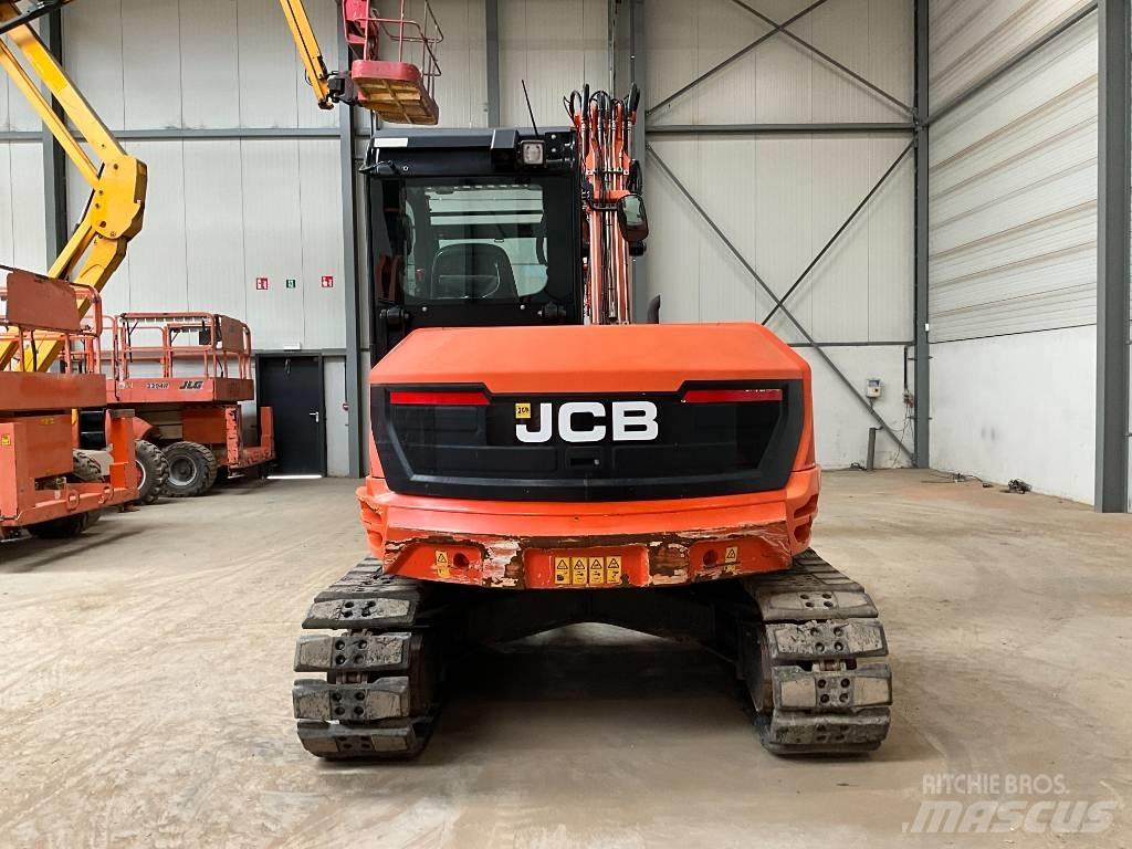 JCB 86 C-1 powertilt Midi bageri 7t – 12t