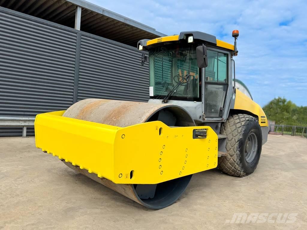 Dynapac CA3500D Valjci sa jednim bubnjem