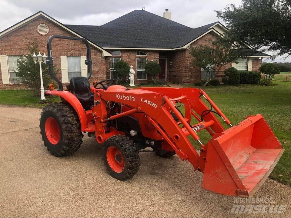 Kubota L 3301 HST Traktori