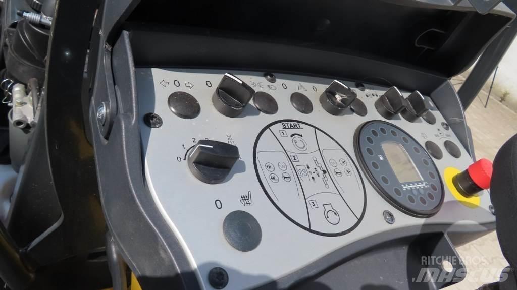 Bomag BW80 AD-5 Valjci sa duplim bubnjem