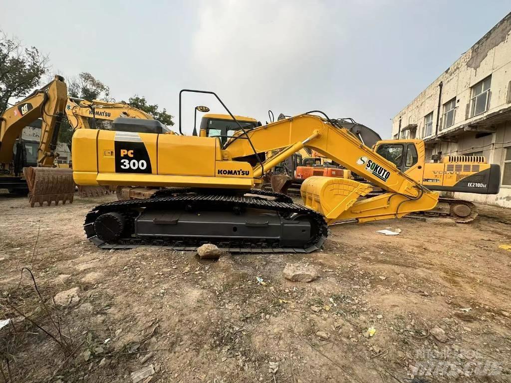 Komatsu PC 300 Bageri guseničari
