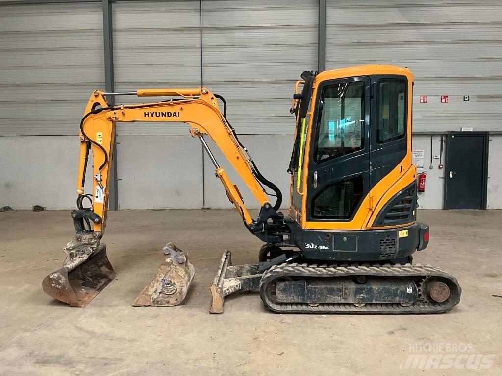 Hyundai 30 Z-9 AK Mini bageri < 7t