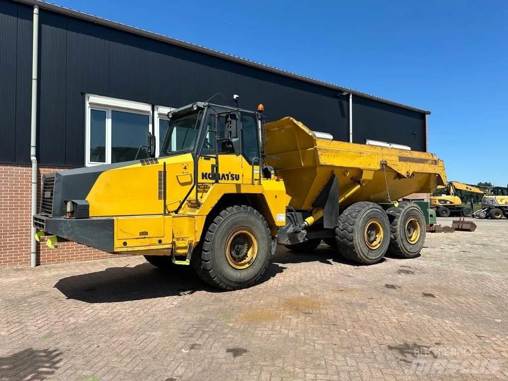 Komatsu HM300-2 Zglobni damperi