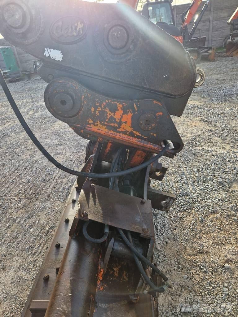 Hitachi ZX 160 LC-5 Bageri guseničari