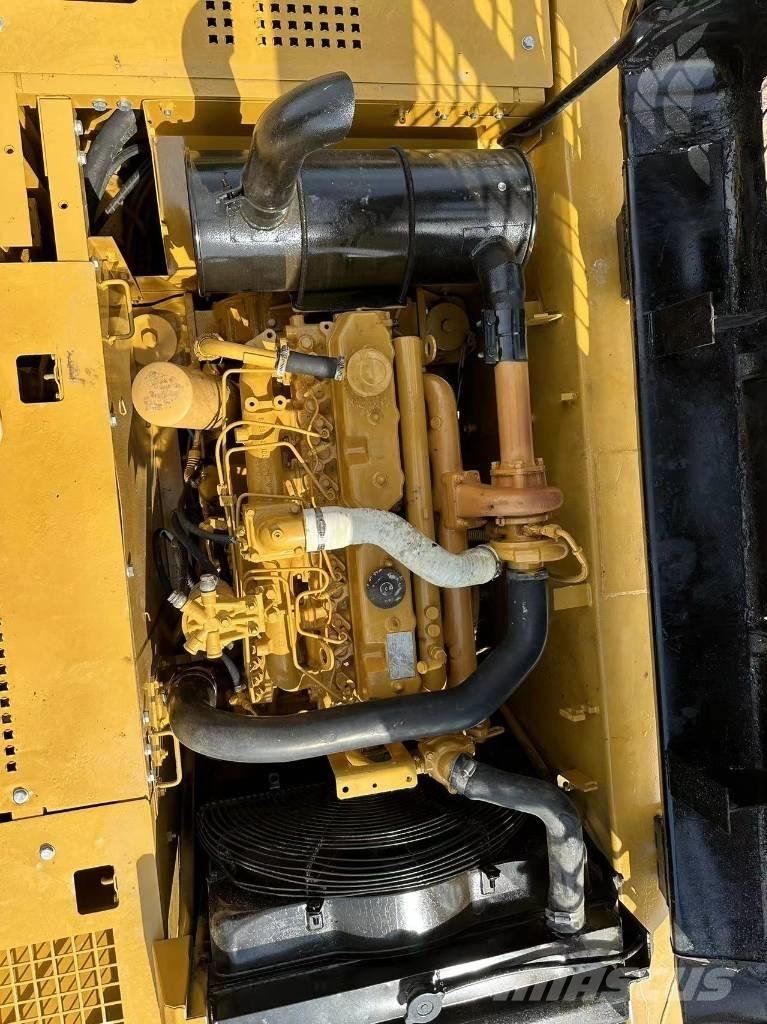 CAT 320 BL Bageri guseničari
