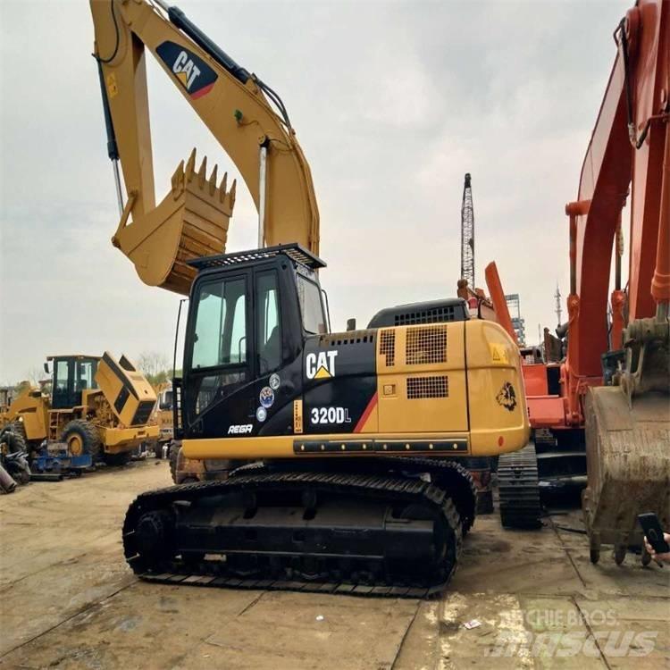 CAT 325DL Bageri guseničari