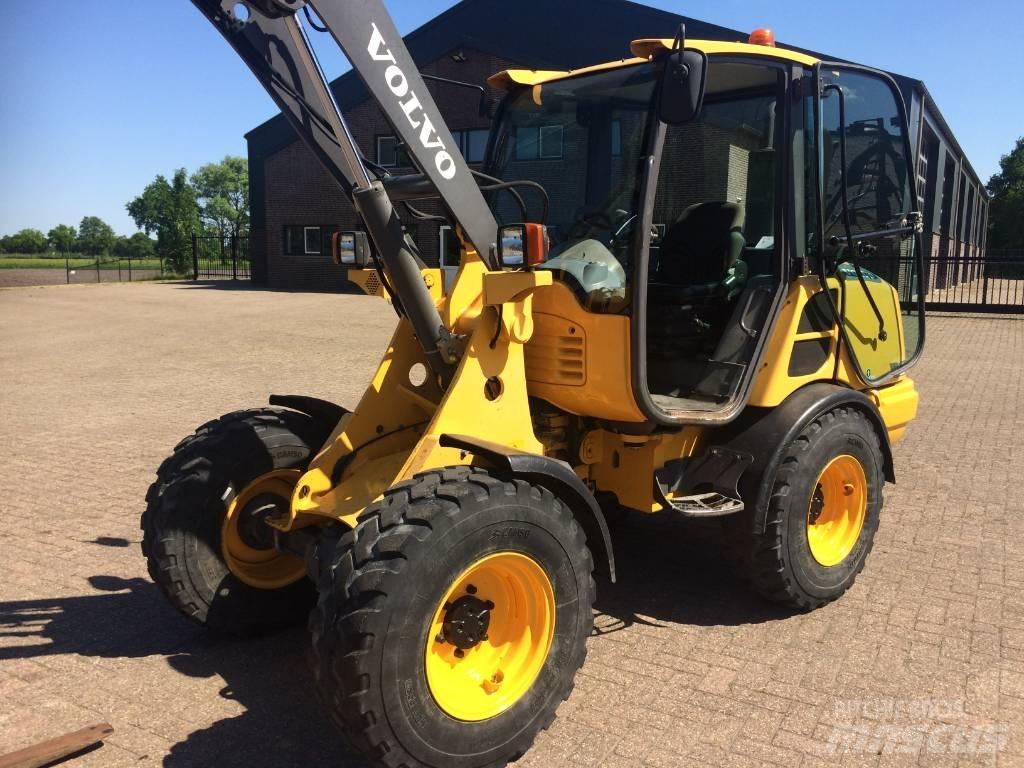 Volvo L 25 F Utovarivači na točkove